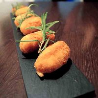 Gastronomía Insula Barataria · croquetas